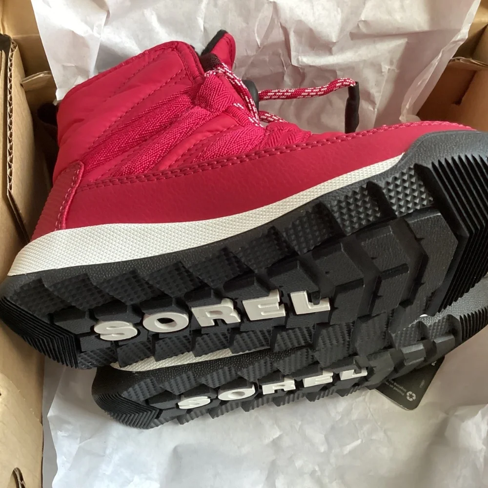 Sorel Boots NIB size 8
